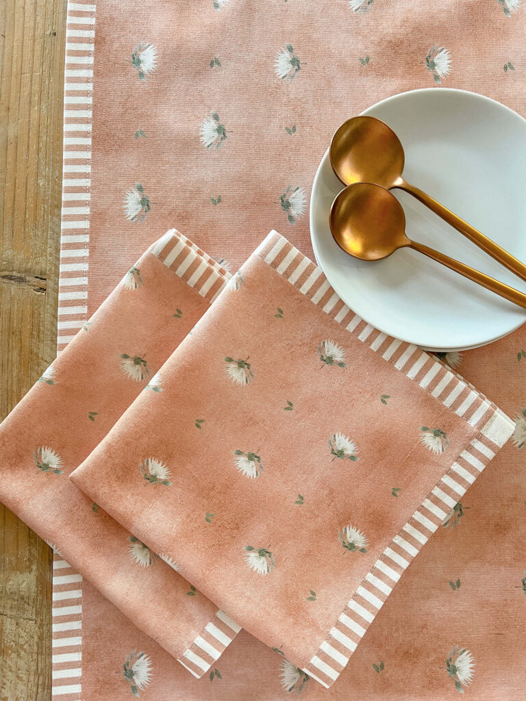 Table runner & Napkins: fabric/terracotta